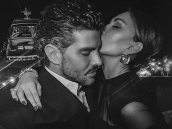 Emina Jahovic yeni aşka yelken açtı!